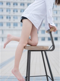 祖木子 - 裸脚白衬衫 · 足控福利(17)